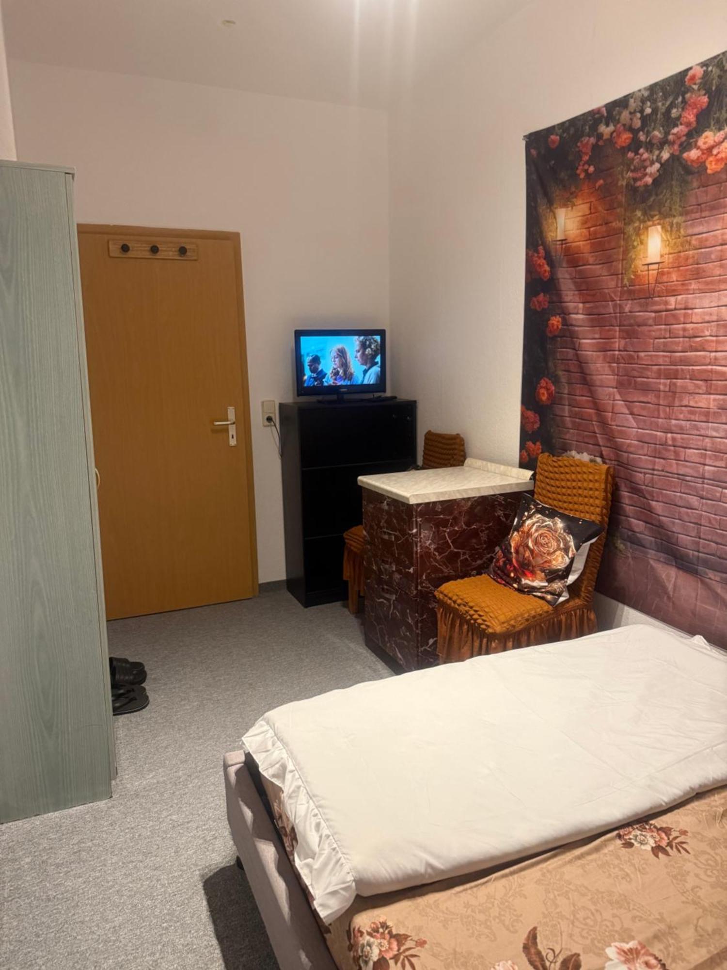 Ferienzimmer Healing Und Montuerwohnung Weißenfels Εξωτερικό φωτογραφία